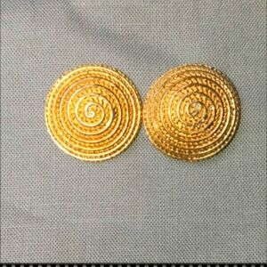 Vintage Gold Textured Classic Button Earrimgs